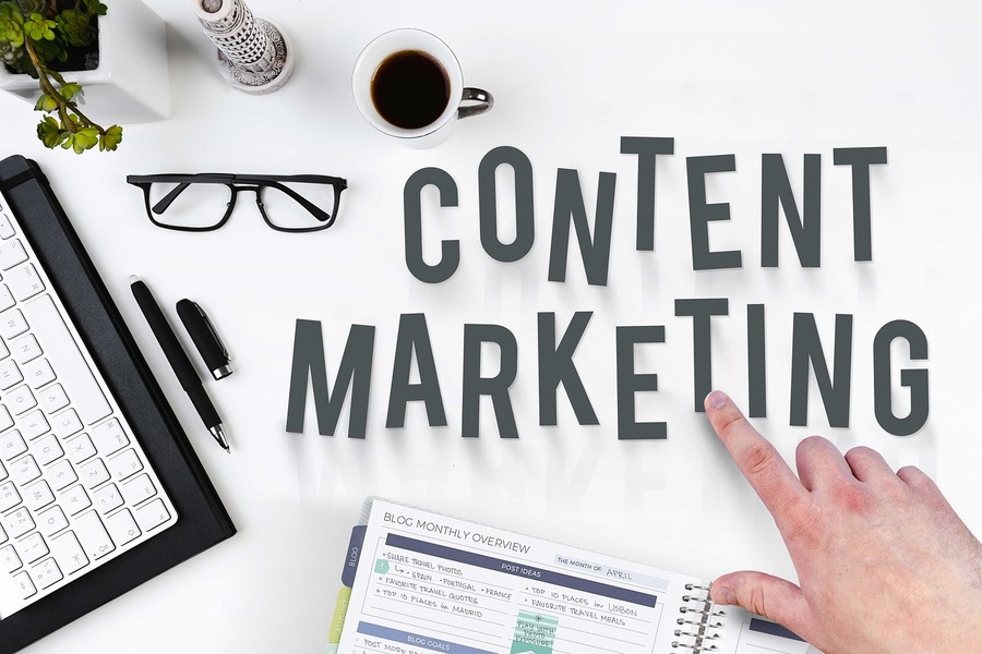 What Is Organic Content Marketing? Benefits and Best Practices